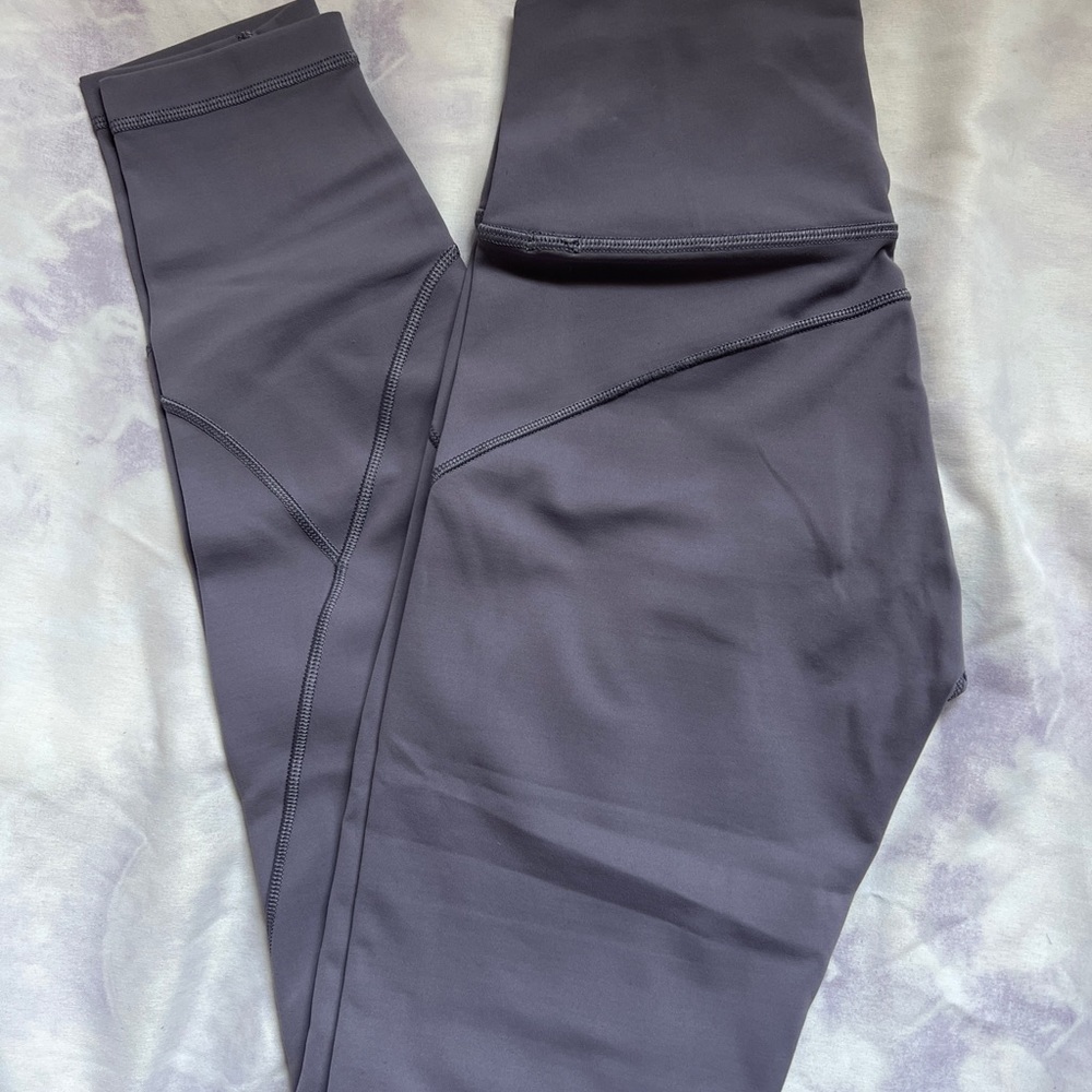 Lululemon In Movements 25” - Picture 2 of 5